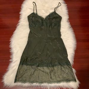 NWOT Gold hawk silk slip